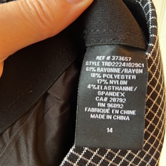 trendsetter Black Plaid Capris Size 14 - Picture 8 of 8